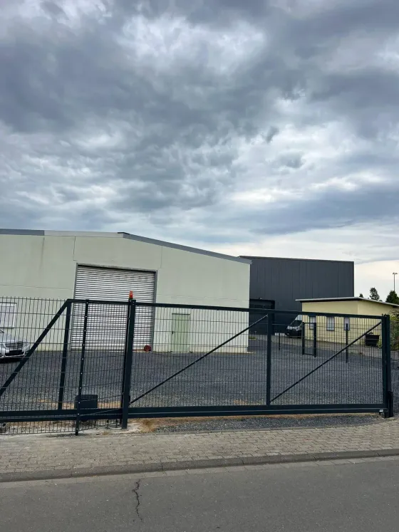 Industriezaun in Erfurt - fachgerechte Ausführung vor Ort